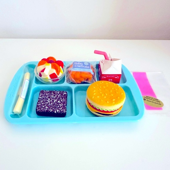 American Girl Truly Me Hot Lunch Set - Retired - Picture 4 of 8
